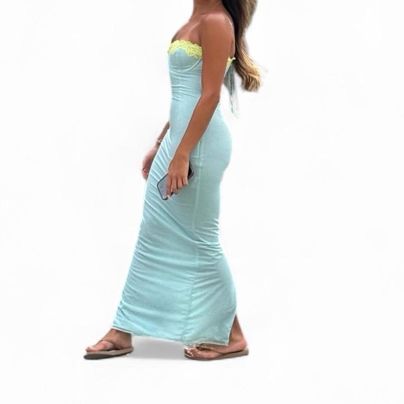 Dresses & Skirts - Elegant Light lavender blue adjustable strap Dress
